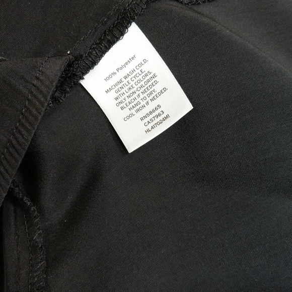 NWT Chelsea 28 Black Satin Cami Tank Top in XL - Picture 8 of 8